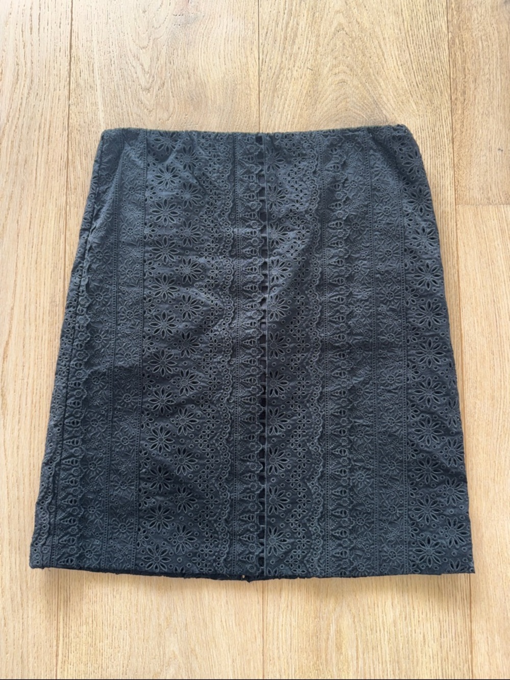 Cynthia Rowley Black Eyelet Skirt, 100%! Fully lined!